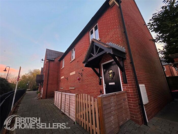 2 Bedroom End Of Terrace House For Sale In Longridge Way, Weston-super-Mare, Somerset, BS24