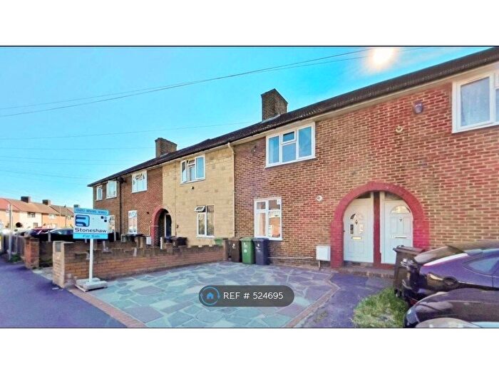 4 Bedroom Terraced House To Rent In Cartwright Road, Dagenham, RM9