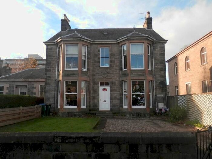 1 Bedroom Flat To Rent In King Street, Perth, PH2
