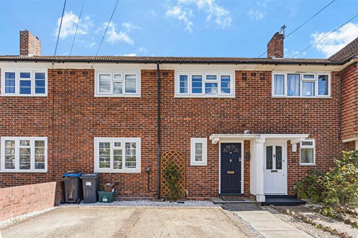 3 Bedroom Terraced House For Sale In Carlton Park Avenue, Raynes Park, SW20