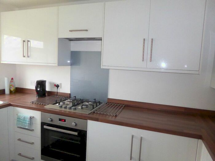 1 Bedroom Flat To Rent In Middlefields, Pixton Way, Forestdale CR0
