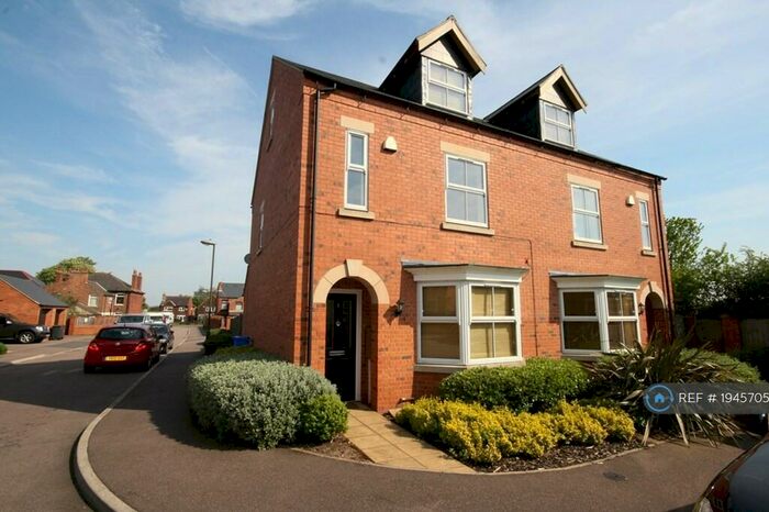 4 Bedroom Semi-Detached House To Rent In Covent Garden Close, Borrowash, Derby, DE72