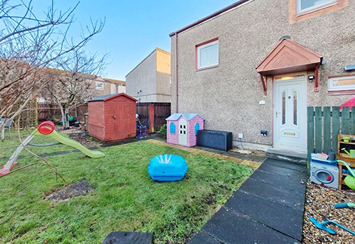 2 Bedroom Semi Detached House For Sale In Lindsay Way, Livingston, EH54