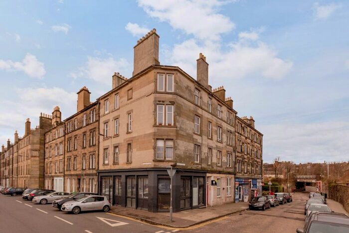 1 Bedroom Flat To Rent In Spring Gardens, Meadowbank, Edinburgh, EH8