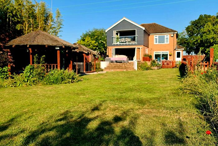 4 Bedroom Detached House For Sale In Lynn Rd, Chettisham, Ely, CB6