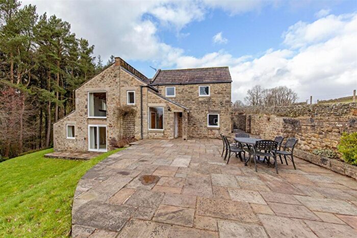 4 Bedroom Barn Conversion For Sale In Eyam, Hope Valley, S32