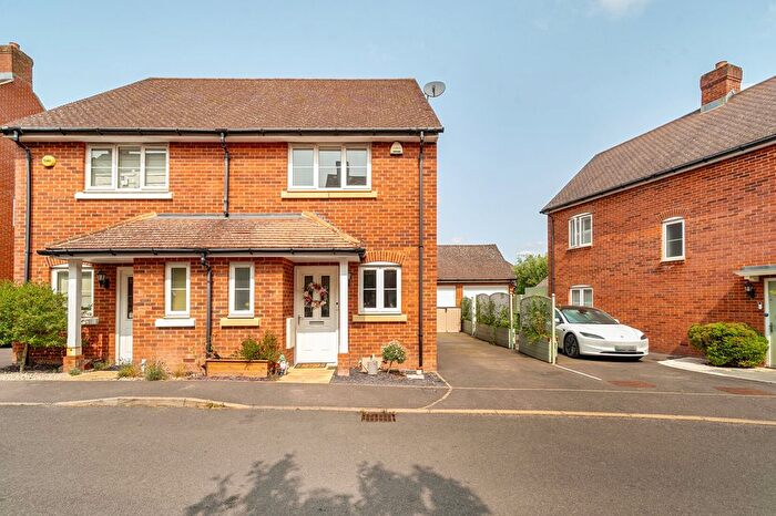 2 Bedroom Semi-Detached House For Sale In Kimmeridge Road, Cumnor, Oxford, OX2