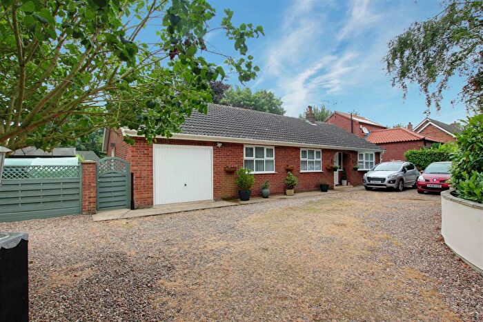 3 Bedroom Detached Bungalow For Sale In School Lane, Aby, LN13