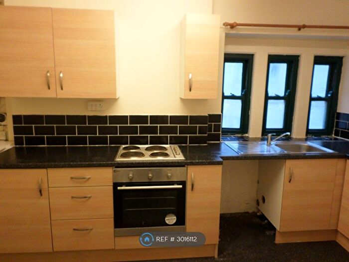 1 Bedroom Flat To Rent In Yorkshire Street, Bacup, OL13