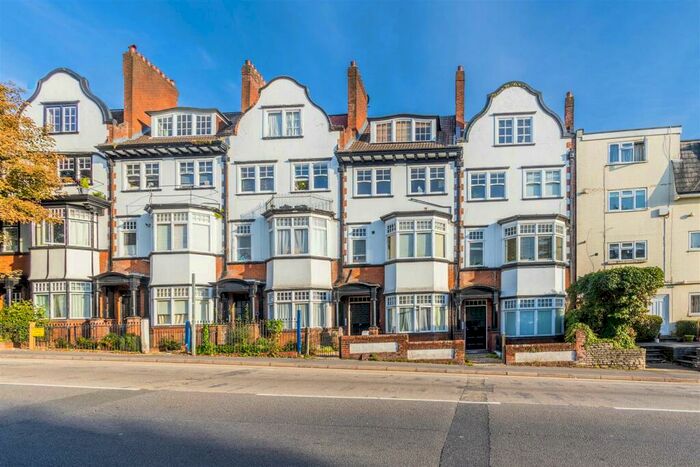 2 Bedroom Apartment To Rent In Christchurch Road, Bournemouth, BH1