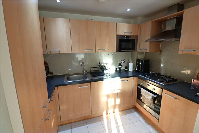 1 Bedroom Flat To Rent In Warneford Court, London, NW9