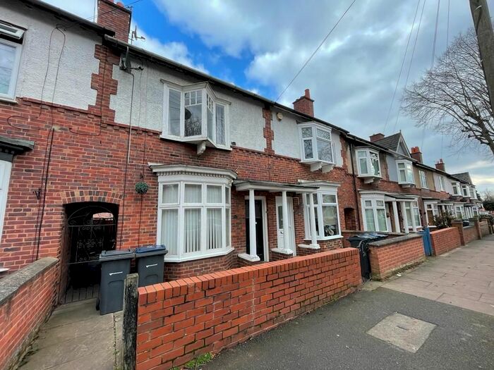 3 Bedroom Terraced House To Rent In The Avenue, Birmingham, B27