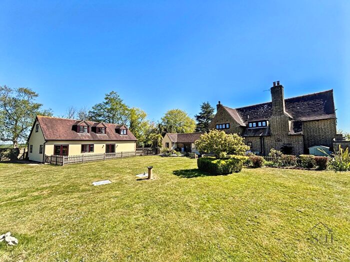 3 Bedroom Detached House For Sale In Knoll Hill, Aldington, TN25
