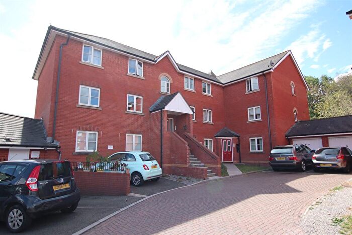 1 Bedroom Flat For Sale In Lewis Crescent, Clyst Heath, Exeter, EX2