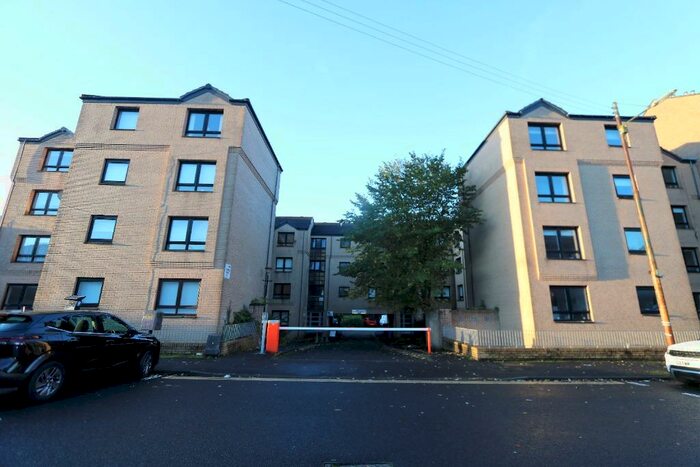 2 Bedroom Flat To Rent In Glenfarg Street, Glasgow, G20