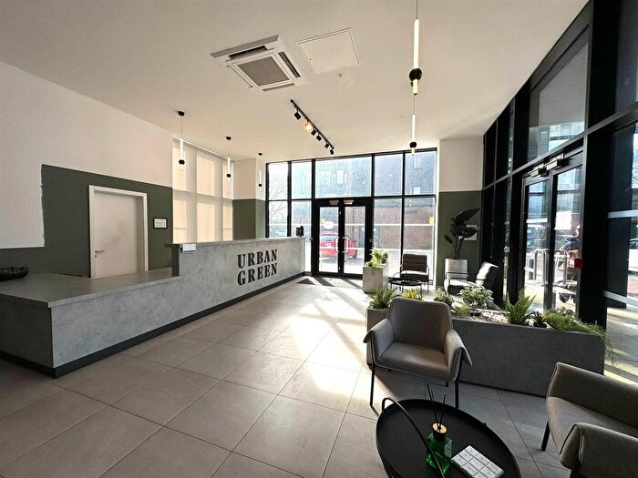 1 Bedroom Flat To Rent In Urban Green, Old Trafford, Manchester, M16