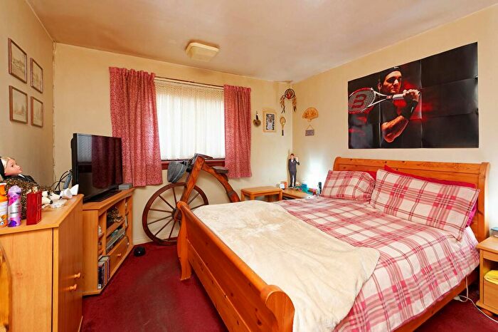 3 Bedroom Terraced House For Sale In Mossbank, Livingston, EH54
