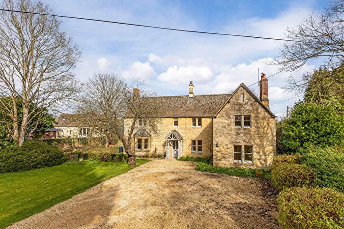 4 Bedroom Detached House To Rent In Bedwells Farmhouse, OX29