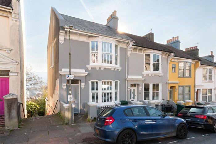 4 Bedroom End Of Terrace House To Rent In Wakefield Road, Brighton, BN2