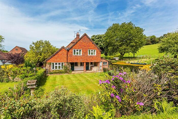 3 Bedroom Link Detached House To Rent In Thorncombe Street, Bramley, Guildford, Surrey, GU5