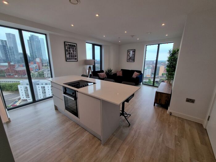 2 Bedroom Flat To Rent In Derwent Street, Salford, M5