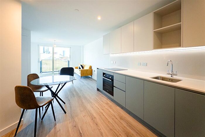 1 Bedroom Apartment To Rent In The Railings, Middlewood Locks, M5