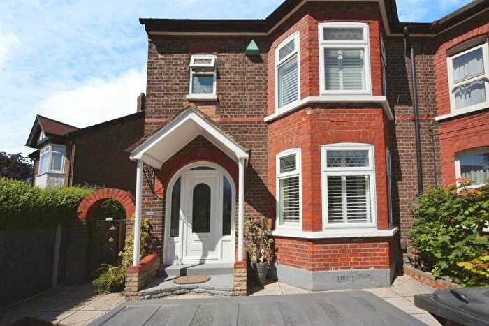 3 Bedroom Semi Detached House For Sale In The Green, Houghton Regis, Dunstable, LU5