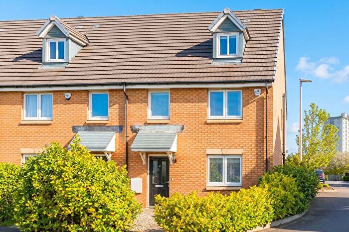 4 Bedroom Terraced House For Sale In Milligan Drive, Edinburgh, EH16