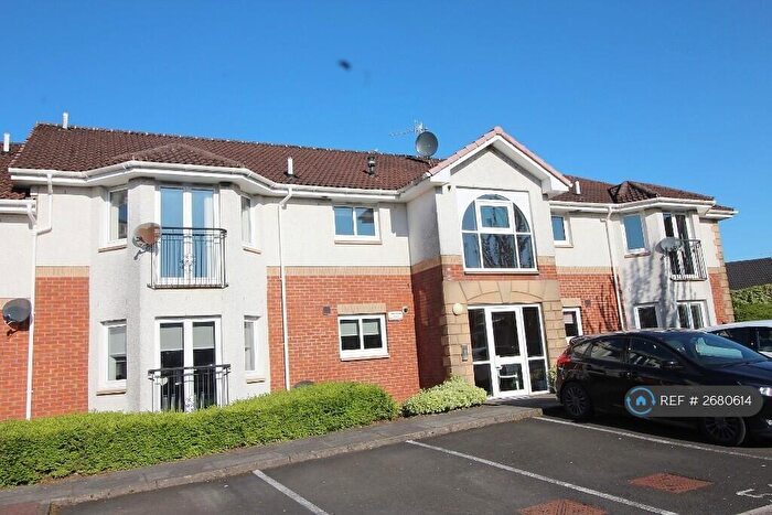 2 Bedroom Flat To Rent In Jamestown, Jamestown, Alexandria, G83