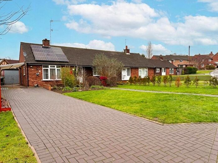 2 Bedroom Bungalow For Sale In Headland Rise, Welford On Avon, Stratford-upon-Avon, Warwickshire, CV37