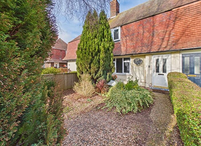 3 Bedroom Terraced House For Sale In Hereford Road, Bakersfield, Nottingham, NG3