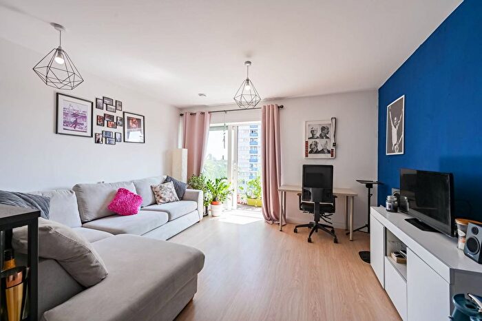 1 Bedroom Flat For Sale In River Heights, High Street, Stratford, London, E15