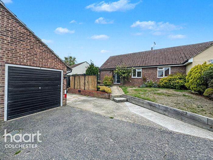 3 Bedroom Semi-Detached Bungalow For Sale In Turner Close, Wivenhoe, CO7