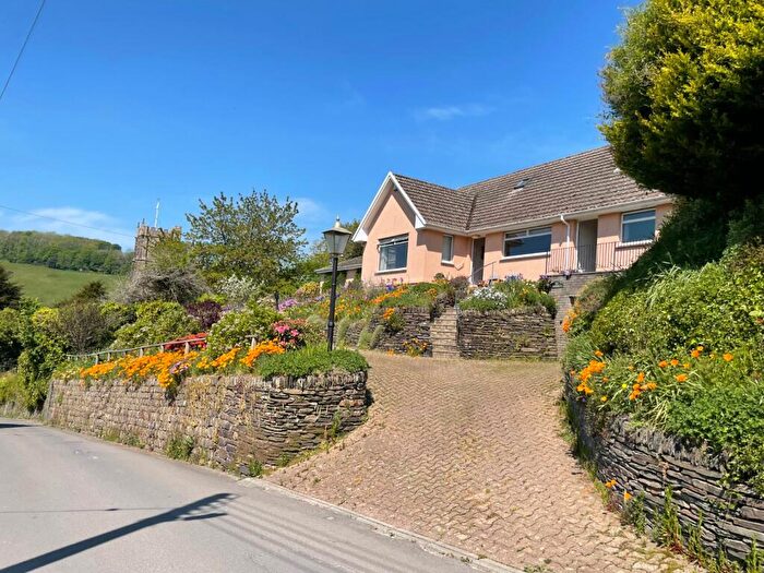 3 Bedroom Bungalow For Sale In Berrynarbor, Berrynarbor, Devon, EX34