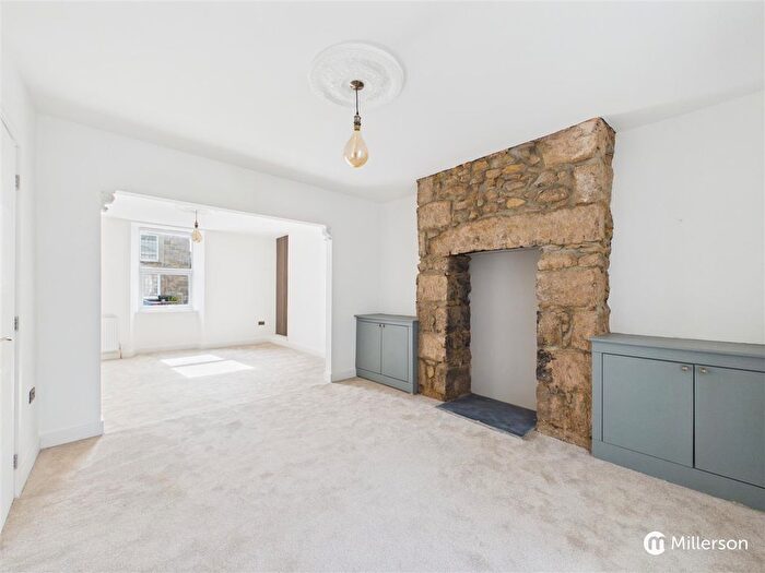 3 Bedroom Property For Sale In Wellington Road, Camborne, TR14