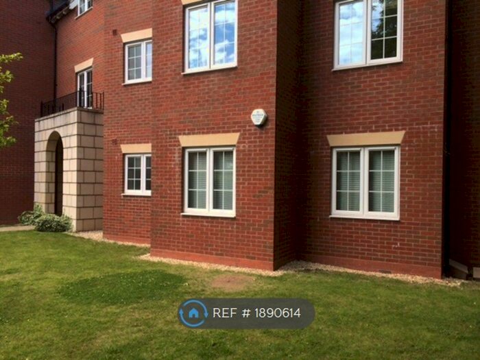 2 Bedroom Flat To Rent In Dingle Lane, Solihull, B91