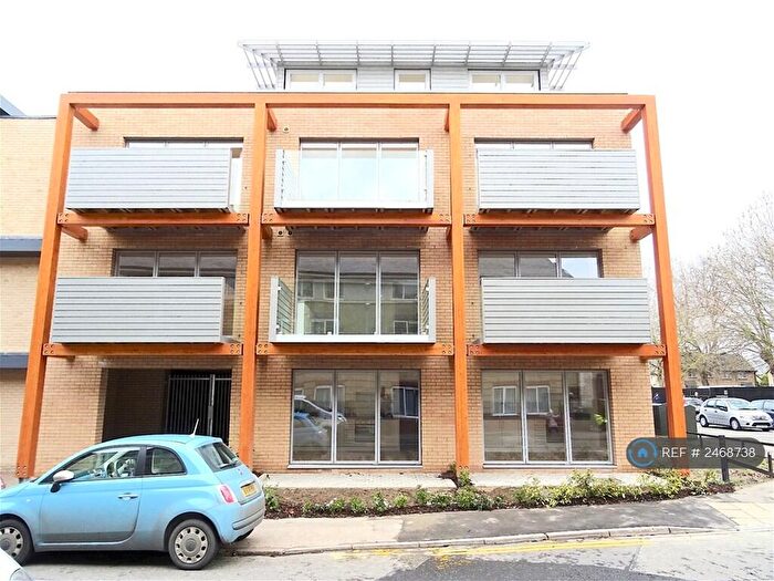 1 Bedroom Flat To Rent In New Street, Cambridge, CB1