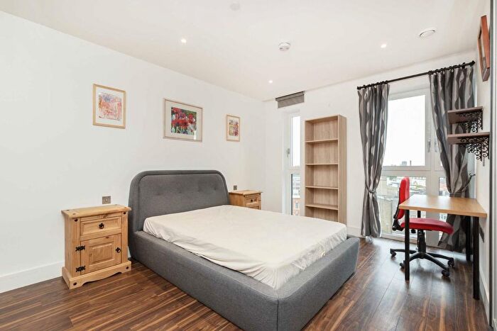 2 Bedroom Flat To Rent In New Drum Street, Aldgate, E1