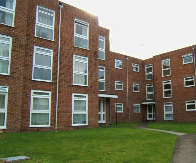 1 Bedroom Flat To Rent In Worcester Road, Sutton, SM2
