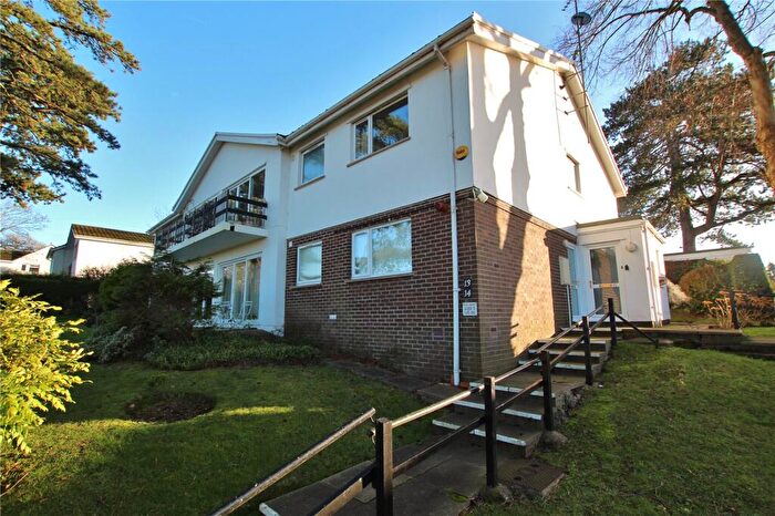 2 Bedroom Maisonette To Rent In Cefn Coed Gardens, Cardiff, CF23