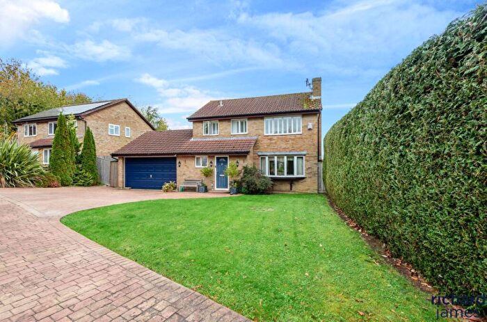 4 Bedroom Detached House For Sale In The Willows, Highworth, Swindon, SN6