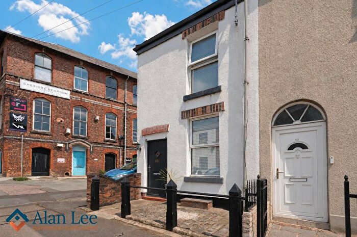 2 Bedroom End Of Terrace House For Sale In Brook Street, Macclesfield, SK11