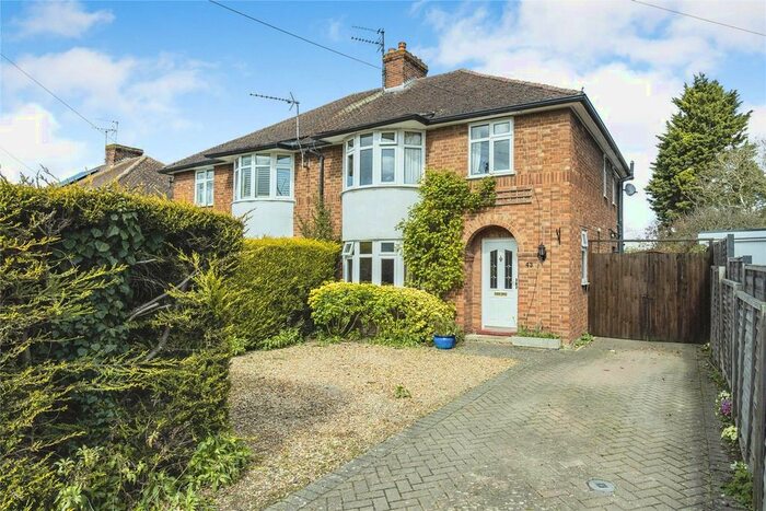 3 Bedroom Semi-Detached House For Sale In Woodlands Park, Girton, Cambridge, CB3