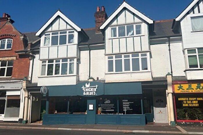 3 Bedroom Property To Rent In Commercial Road, Poole, BH14