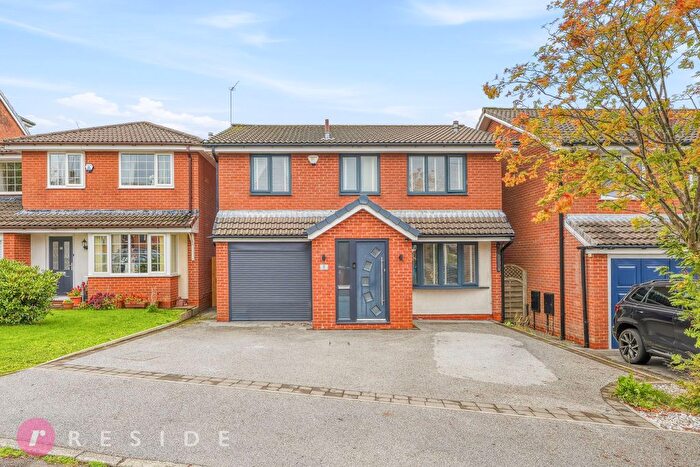 4 Bedroom Detached House For Sale In Wellbank View, Norden, Rochdale, OL12
