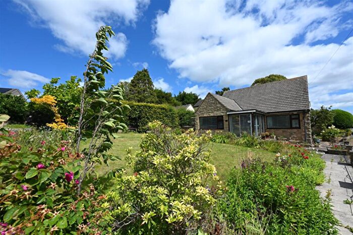 4 Bedroom Detached Bungalow For Sale In Gilling Road, Richmond, DL10