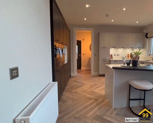 2 Bedroom Flat To Rent In - St Michaels Street, London, W2