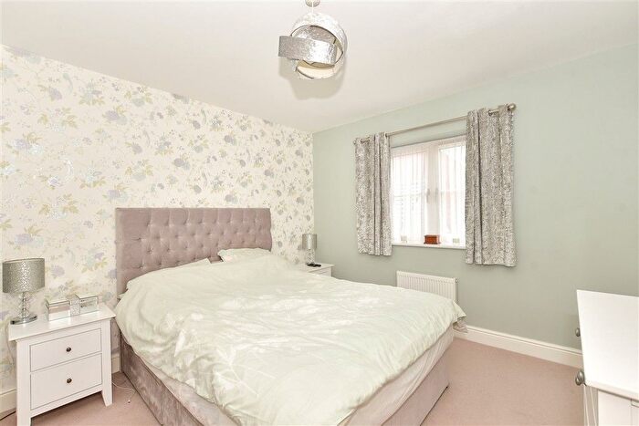 4 Bedroom Detached House For Sale In Millennium Way, Heathfield, East Sussex, TN21