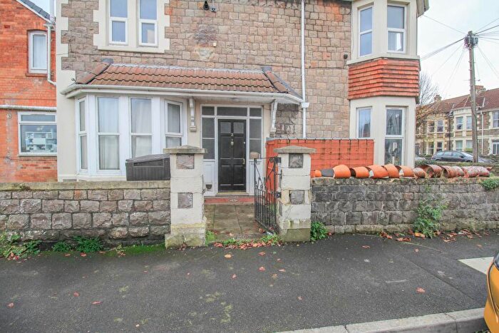 2 Bedroom House To Rent In Southville Road, Weston-super-Mare, BS23