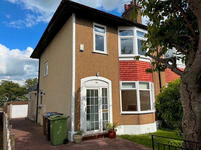 3 Bedroom Semi-Detached House To Rent In Greenholm Avenue, Clarkston, Glasgow, G76